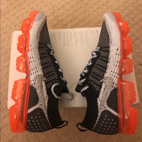 ✔️ Nike✔️ Air Vapormax Fk 2 Shoes ~ various sizes - Picture 6 of 7
